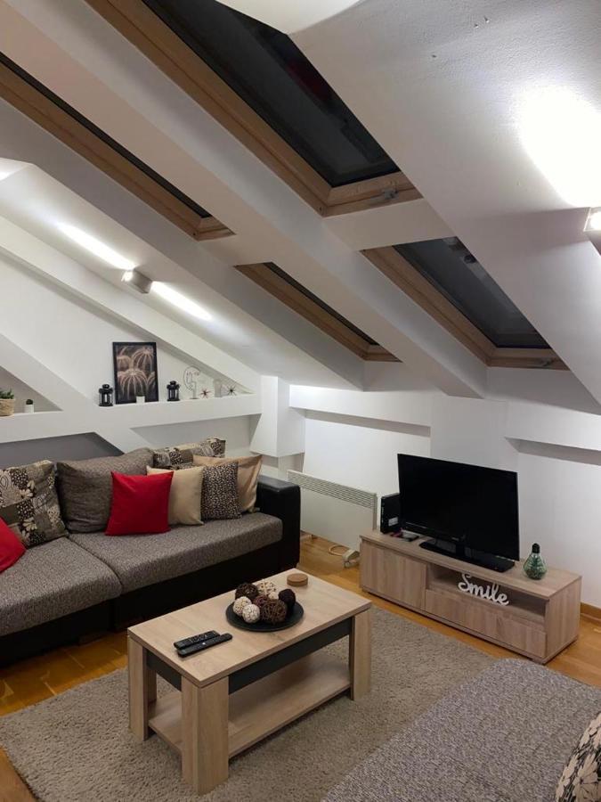 Sara Apartment Белград Экстерьер фото